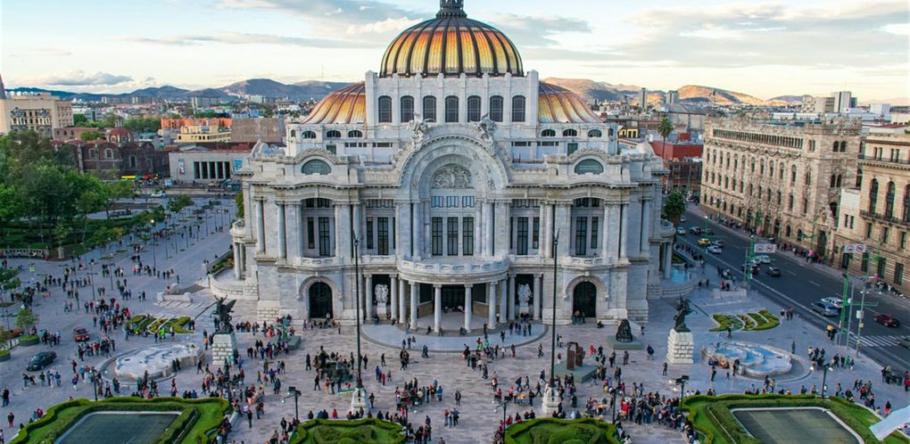 Renta auto en qardeal y visita los mejores lugares turisticos de CDMX
